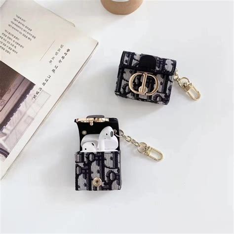 cover iphone 13 pro dior|Dior earbud case.